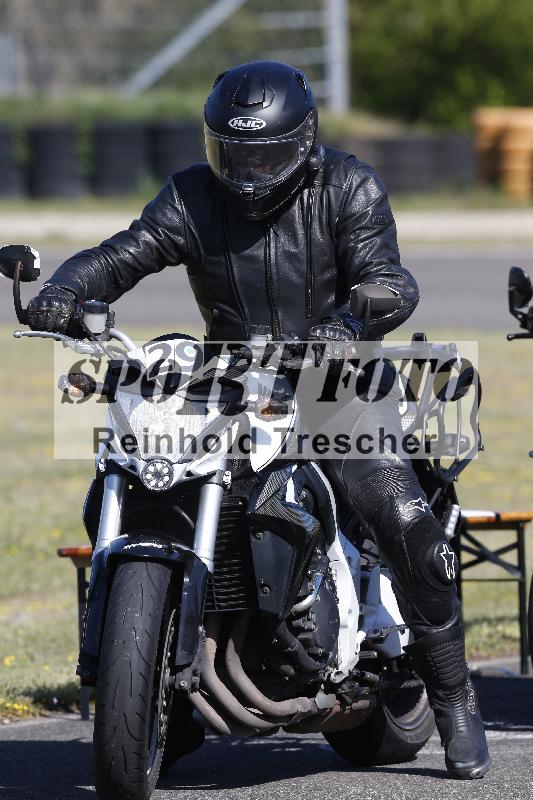 /05 07.04.2026 Cornu Master School ADR/Gruppe gruen/29